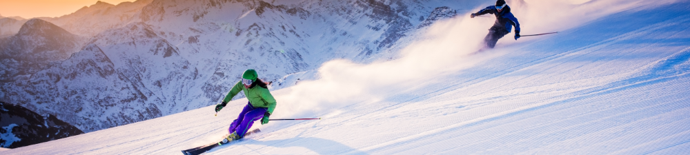 2 People Skiing in Deer Valley